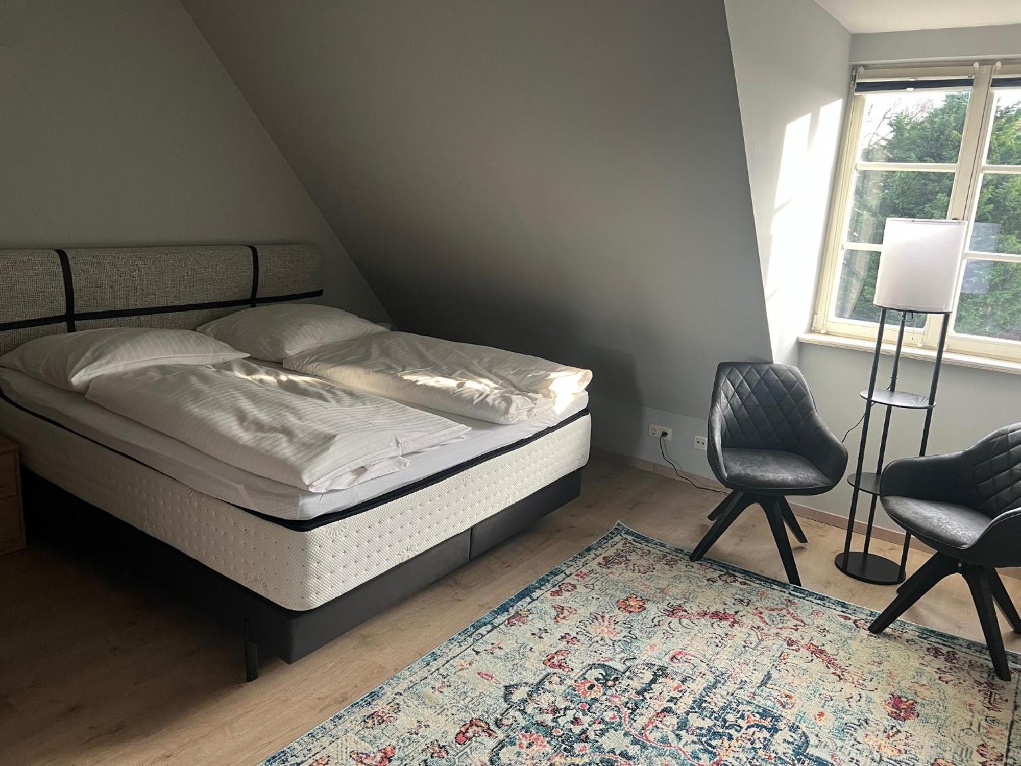 Weinhaus Woehler Hotel Шверин Екстериор снимка