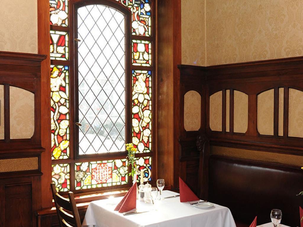 Weinhaus Woehler Hotel Шверин Екстериор снимка