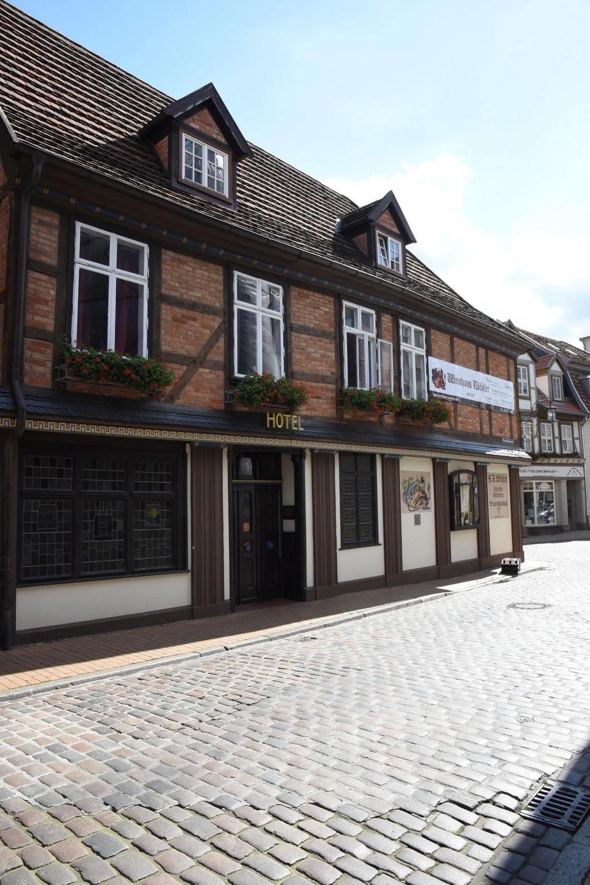 Weinhaus Woehler Hotel Шверин Екстериор снимка